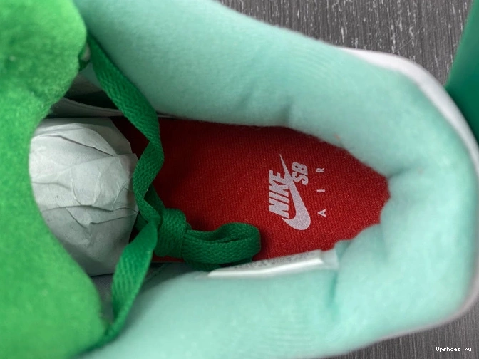  AJ4-KNCW Green (limited edition)  Jordan White  4 SB Grass Retro 0108